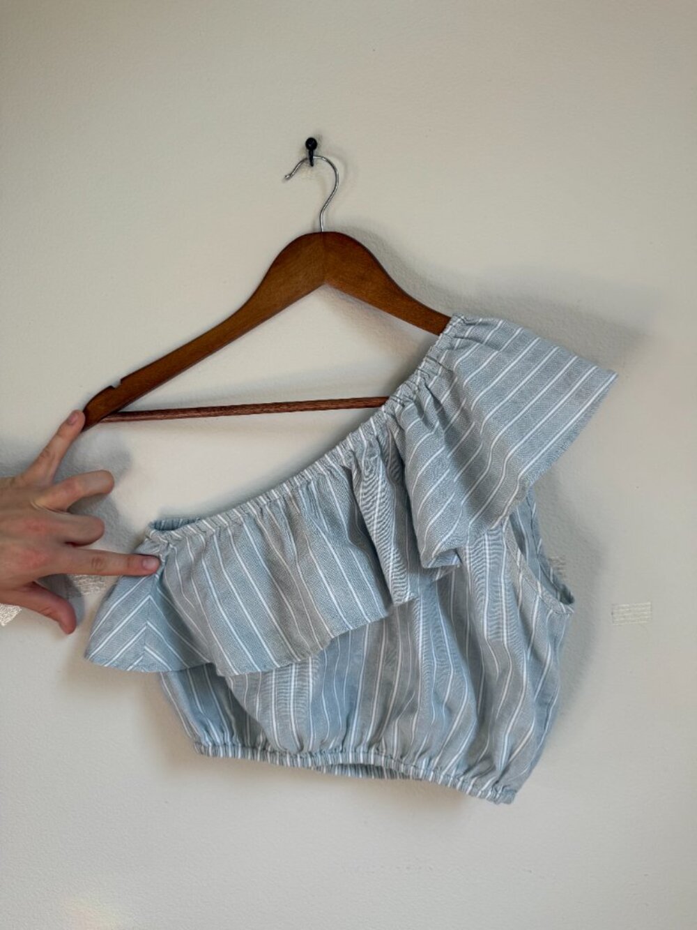 The Fifth Label Blue One Shoulder Crop Top with Ruffle